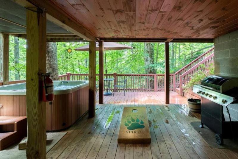 Вілла Mountain Spirit Cabin - Fireplace And Hot Tub Блу-Ридж Екстер'єр фото